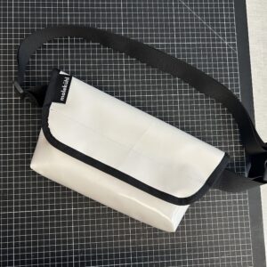 Sling Bag „weiß“