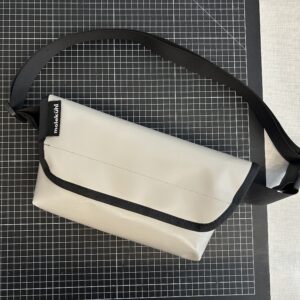 Sling Bag „grau“
